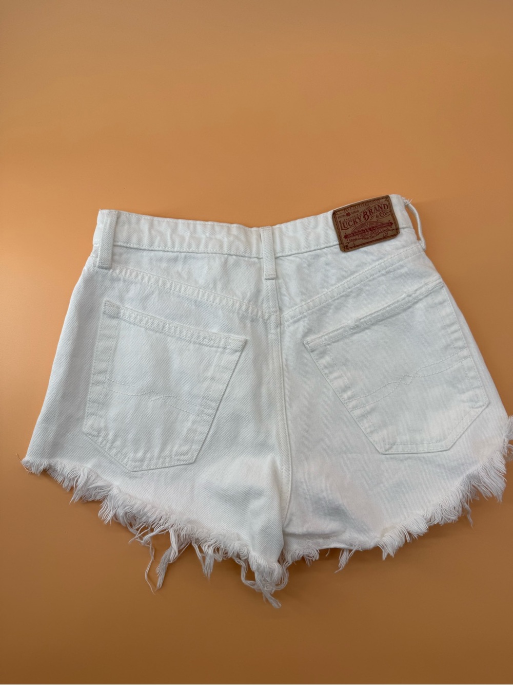 Lucky Brand Lucky Pins White Denim Shorts - Picture 4 of 6